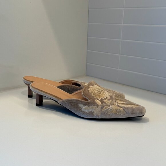 NWOT embroidered kitten heel mules - Picture 3 of 3